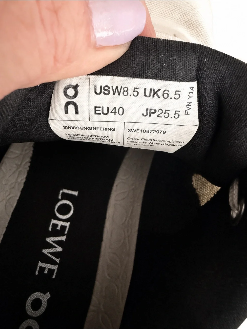 Authenticated Loewe x On Cloudtilt 2.0 Sand/White Sneakers Women’s 8.5 EU 40